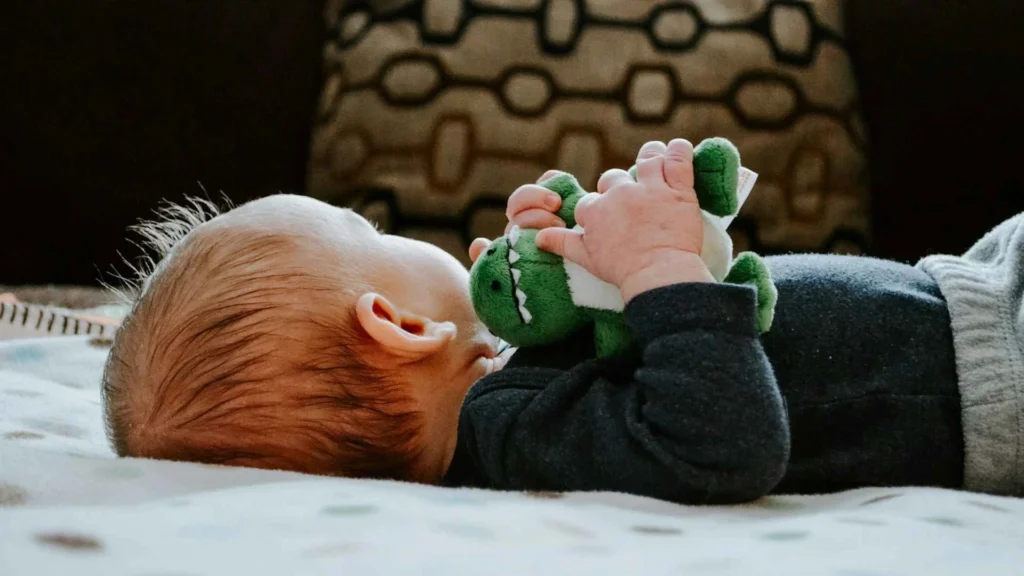 Baby sleep noisely